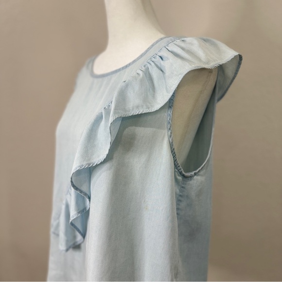 NWOT BB BY DAKOTA Ruffle top - Picture 2 of 11